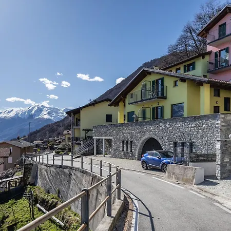 Vila Lago Di Como - Luxury Panoramic Garden - Free Wifi *